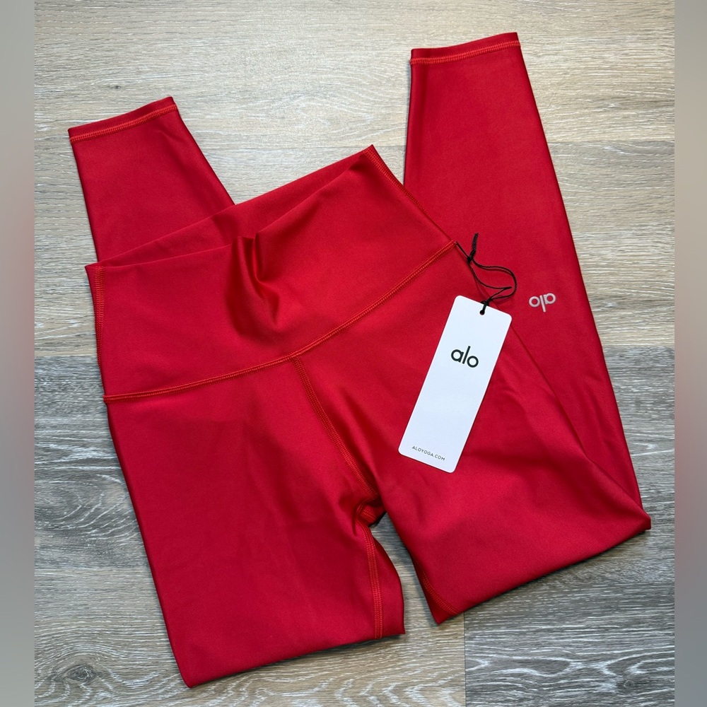Alo Yoga 7/8 High Waist Airlift Legging - Bold Red
